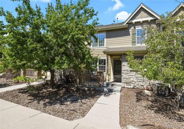 Photo 3 of Townhouse for sale at 546 Lost Valley Point, Castle Rock, CO 80108 | MLS# 6716728 | Listing updated on 2026-09-28