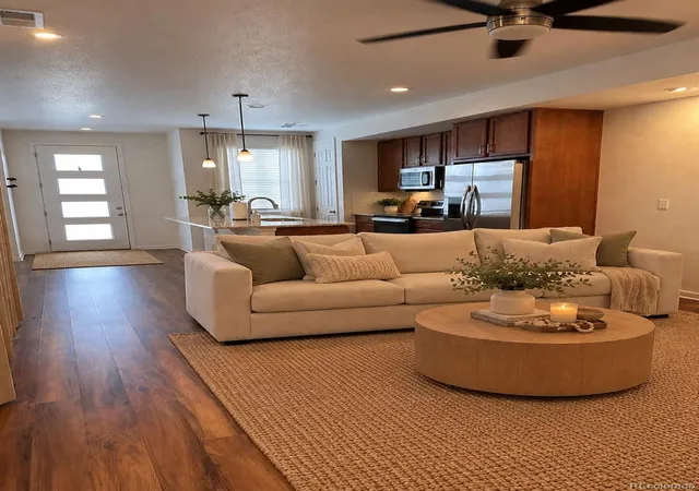 Photo 4 of Townhouse for sale at 18119 E 96th Avenue, Commerce City, CO 80022 | MLS# 7318781 | Listing updated on 2026-09-25