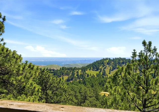 Photo 3 of Single family home for sale at 1520 S Lininger Dr, Golden, CO 80401 | MLS# 7479093 | Listing updated on 2026-09-30
