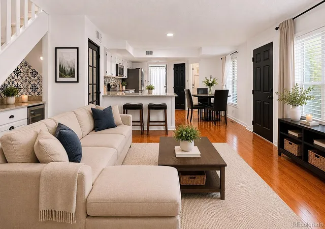 Listing Photo 4 - Condo for sale in building located at 962 S Dearborn Wy, Aurora, CO 80012 - Unit #12