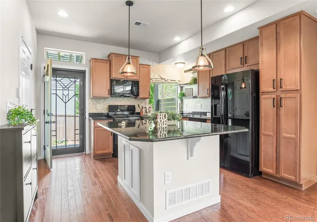 Photo 4 of Single family home for sale at 3141 Hardin St, Castle Rock, CO 80109 | MLS# 2998713 | Listing updated on 2026-09-28