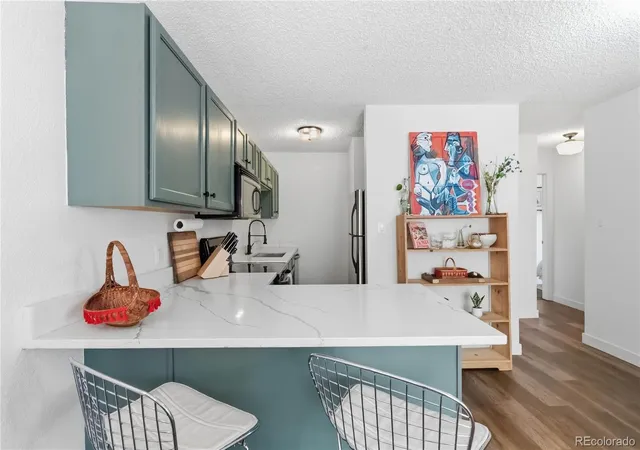 Listing Photo 5 - Condo for sale in building located at 857 S Van Gordon Ct, Lakewood, CO 80228 - Unit #C105