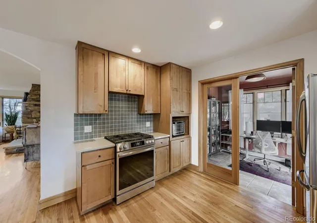Photo 3 of Single family home for sale at 126 Signal Rock Rd, Golden, CO 80403 | MLS# 9989929 | Listing updated on 2026-10-26