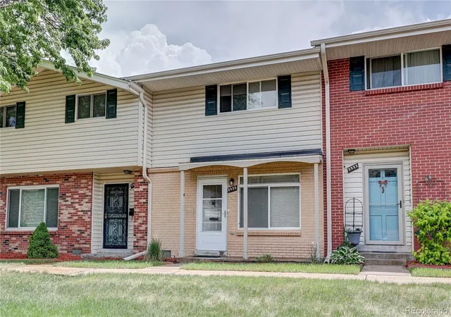 Photo 1 of Townhouse for sale at 3935 S Boston, Denver, CO 80237 | MLS# 5209794 | Listing updated on 2026-09-14
