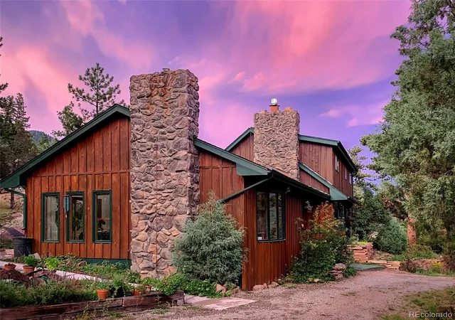Photo 1 of Single family home for sale at 5 Mohawk Rd, Lyons, CO 80540 | MLS# 1909515 | Listing updated on 2026-09-12