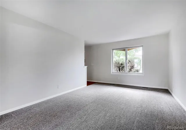 Photo 3 of Sale Pending at 490 S Kingston Cir, Aurora, CO 80012 | MLS# 5156217 | Listing updated on 2026-10-05