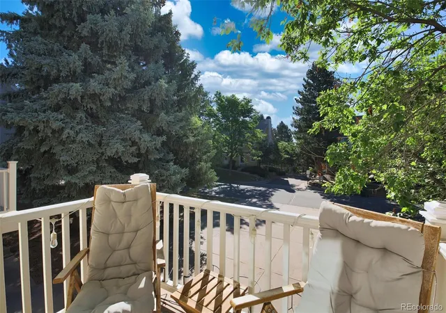 Photo 3 of Townhouse for sale at 4049 S Richfield Way, Aurora, CO 80013 | MLS# 3640358 | Listing updated on 2026-09-11