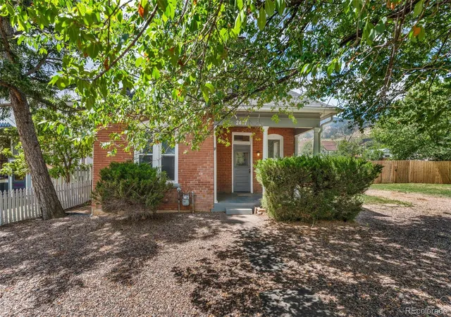 Photo 1 of Sale Pending at 2407 Howbert St, Colorado Springs, CO 80904 | MLS# 3637102 | Listing updated on 2026-10-07