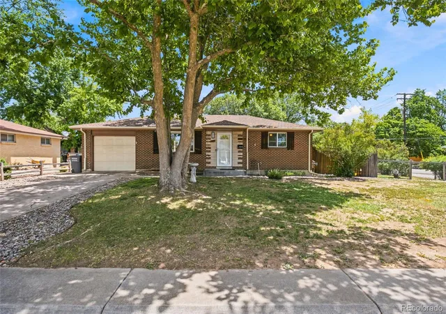 Photo 2 of Single family home for sale at 8402 Chase St, Arvada, CO 80003 | MLS# 9069486 | Listing updated on 2026-09-11