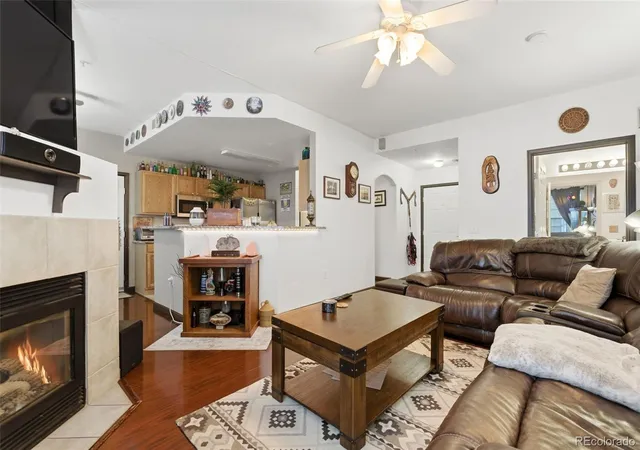 Photo 4 of Condo for sale at 7440 S Blackhawk St #16-102, Englewood, CO 80112 | MLS# 4044956 | Listing updated on 2026-09-30