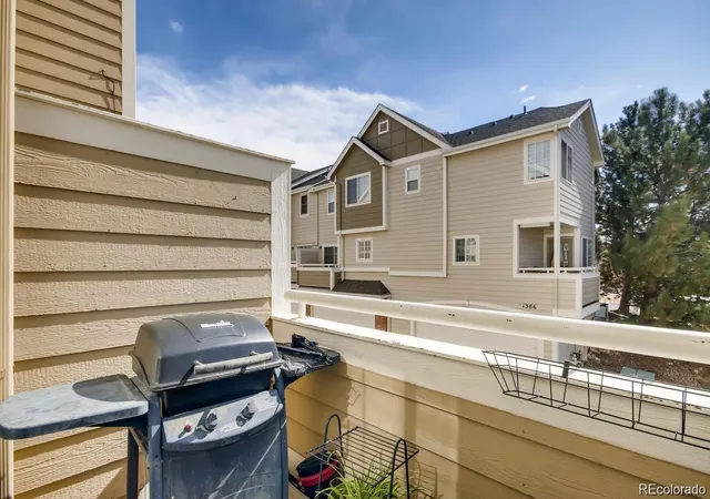 Photo 3 of Townhouse for sale at 1387 S Danube Ct #102, Aurora, CO 80017 | MLS# 2484682 | Listing updated on 2026-10-24