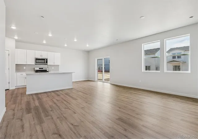 Photo 3 of Single family home for sale at 127 Amy Ave, Fort Lupton, CO 80621 | MLS# 8913868 | Listing updated on 2026-09-21