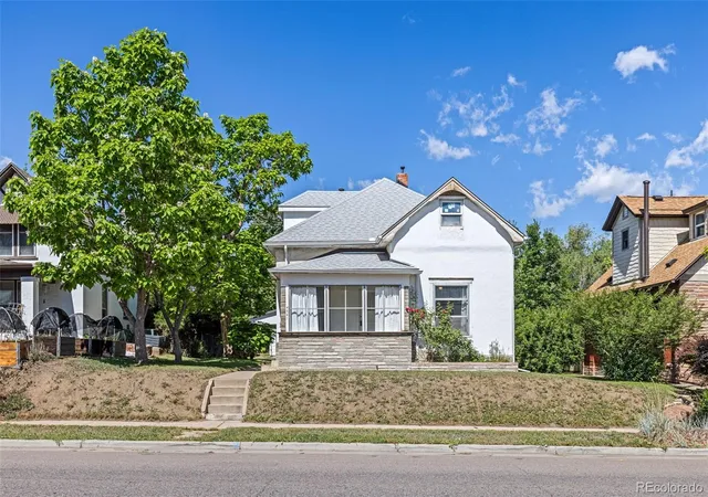 Photo 1 of Single family home for sale at 4561 Lowell Blvd, Denver, CO 80211 | MLS# 2455997 | Listing updated on 2026-10-07