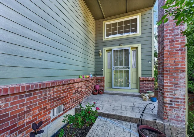 Photo 2 of Single family home for sale at 9770 Red Oakes Dr, Highlands Ranch, CO 80126 | MLS# 3459390 | Listing updated on 2026-10-08
