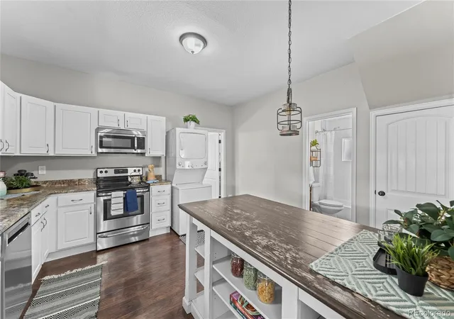 Photo 3 of Sale Pending at 322 Nichols Ct, Colorado Springs, CO 80905 | MLS# 6095702 | Listing updated on 2026-09-11