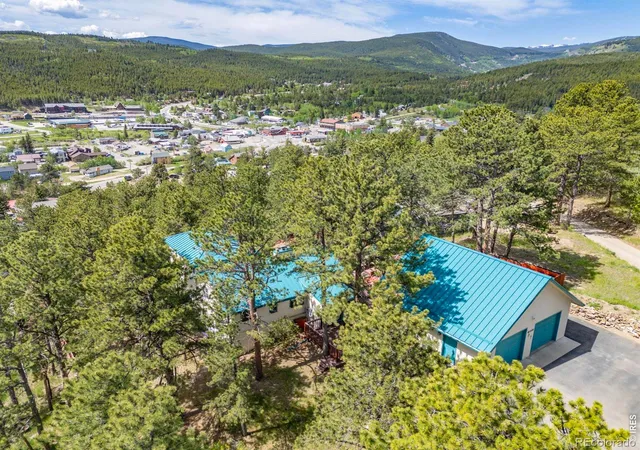 Photo 3 of Sale Pending at 2 King Pl, Nederland, CO 80466 | MLS# IR1062188 | Listing updated on 2026-09-22