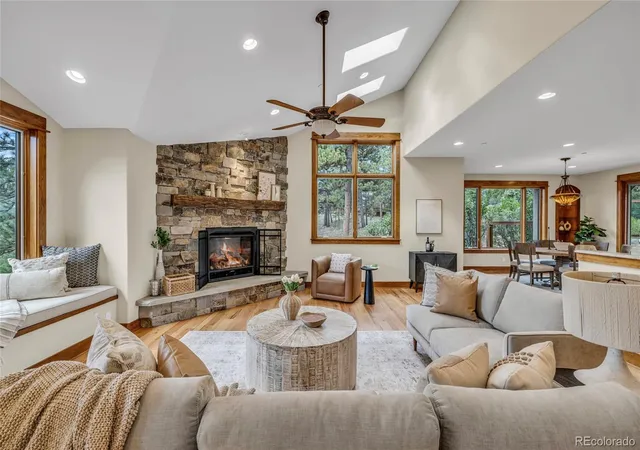 Photo 1 of Single family home for sale at 255 Peakview Rd, Boulder, CO 80302 | MLS# 7706405 | Listing updated on 2026-09-24