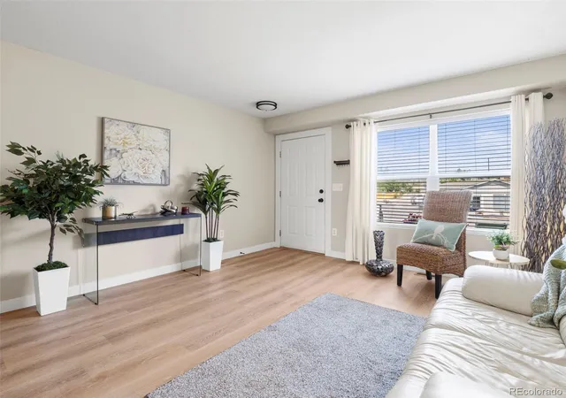 Listing Photo 5 - Condo for sale in building located at 1954 Oakcrest Cir, Castle Rock, CO 80104