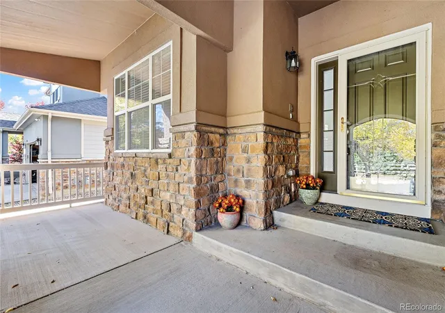 Photo 3 of Single family home for sale at 4920 Meadow Mountain Dr, Broomfield, CO 80023 | MLS# 2458808 | Listing updated on 2026-10-09