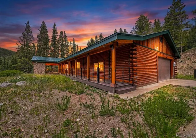 Photo 3 of Single family home for sale at 341 Quandary Rd, Breckenridge, CO 80424 | MLS# 4457418 | Listing updated on 2026-09-15