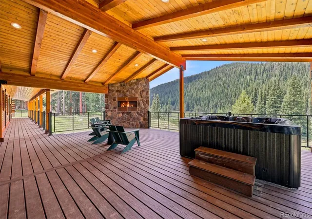 Photo 4 of Single family home for sale at 341 Quandary Rd, Breckenridge, CO 80424 | MLS# 4457418 | Listing updated on 2026-09-15