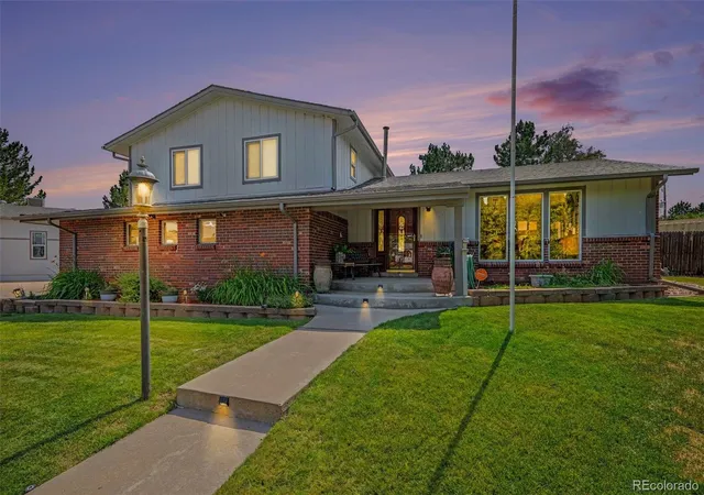 Photo 1 of Single family home for sale at 8143 S Otis Ct, Littleton, CO 80128 | MLS# 5515930 | Listing updated on 2026-09-30