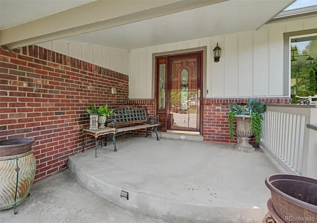 Photo 3 of Single family home for sale at 8143 S Otis Ct, Littleton, CO 80128 | MLS# 5515930 | Listing updated on 2026-09-30