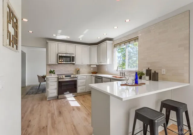 Photo 3 of Single family home for sale at 9304 Montrose Way, Highlands Ranch, CO 80126 | MLS# 5612575 | Listing updated on 2026-10-05