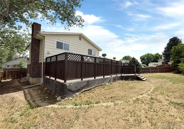 Photo 3 of Single family home for sale at 8579 W Fair Ave, Littleton, CO 80123 | MLS# 5936962 | Listing updated on 2026-09-28