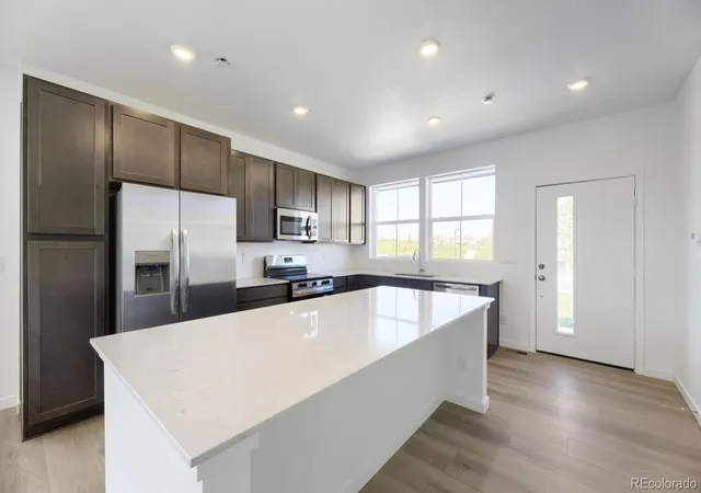 Photo 3 of Sale Pending at 15531 Gilpin Ave, Parker, CO 80134 | MLS# 4880470 | Listing updated on 2026-10-05