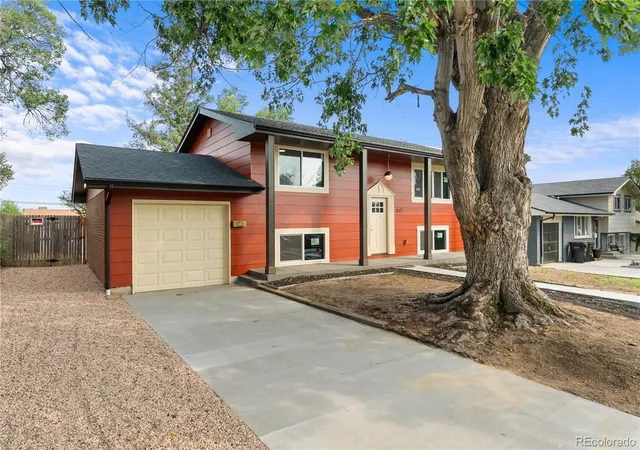 Photo 3 of Single family home for sale at 217 Fairmont St, Colorado Springs, CO 80910 | MLS# 7365083 | Listing updated on 2026-09-14