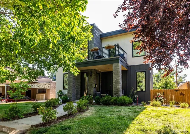 Photo 1 of Single family home for sale at 966 Saint Paul St, Denver, CO 80206 | MLS# 2857943 | Listing updated on 2026-09-25