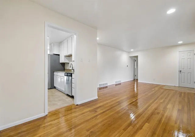 Photo 3 of Single family home for sale at 372 Lima St, Aurora, CO 80010 | MLS# 2640875 | Listing updated on 2026-10-09