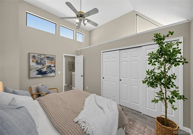 Listing Photo 5 - Condo for sale in building located at 17000 E Frd Dr, Aurora, CO 80017 - Unit #213