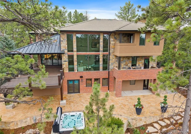 Photo 2 of Mansion for sale at 332 Ovida Pl, Castle Rock, CO 80108 | MLS# 4721680 | Listing updated on 2026-09-15