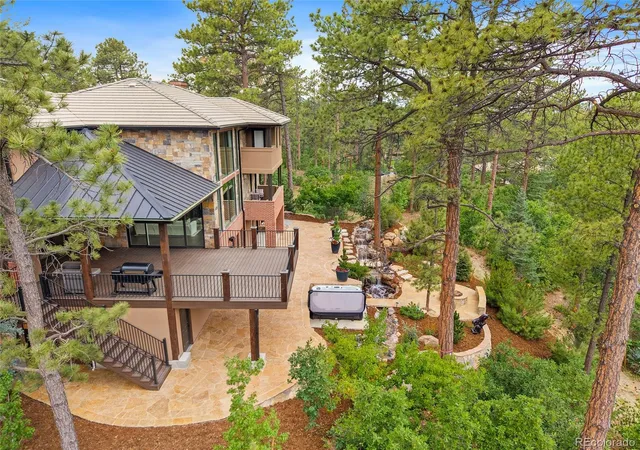 Photo 3 of Mansion for sale at 332 Ovida Pl, Castle Rock, CO 80108 | MLS# 4721680 | Listing updated on 2026-09-15