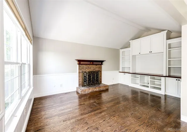 Photo 4 of Single family home for sale at 7338 S Hudson Way, Centennial, CO 80122 | MLS# 8684978 | Listing updated on 2026-09-24