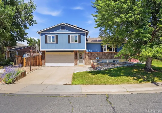 Photo 1 of Single family home for sale at 6740 Devinney St, Arvada, CO 80004 | MLS# 3787028 | Listing updated on 2026-09-24
