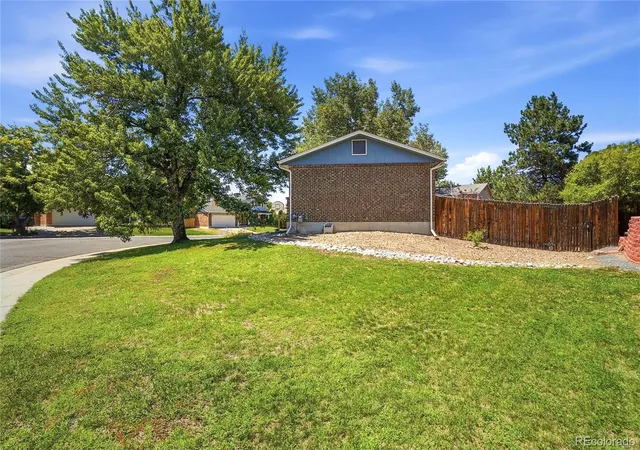 Photo 3 of Single family home for sale at 6740 Devinney St, Arvada, CO 80004 | MLS# 3787028 | Listing updated on 2026-09-24