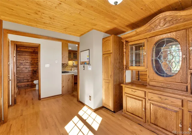 Photo 4 of Single family home for sale at 10197 Horizon View Dr, Morrison, CO 80465 | MLS# 7028460 | Listing updated on 2026-09-13