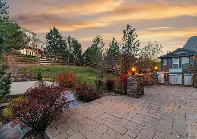 Photo 4 of Single family home for sale at 25421 E Indore Dr, Aurora, CO 80016 | MLS# 2724570 | Listing updated on 2026-10-03