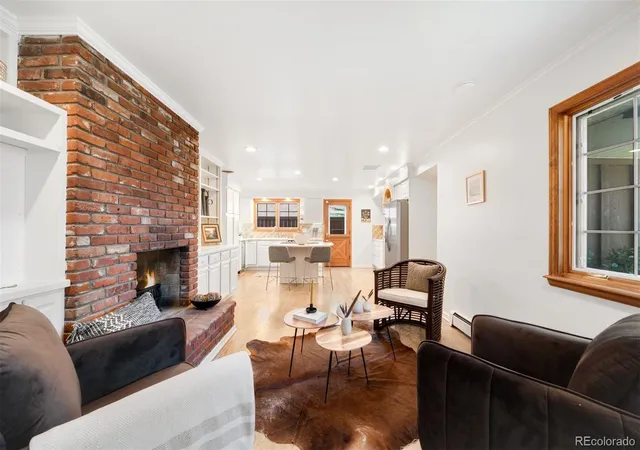 Photo 2 of Single family home for sale at 2290 E Columbia Pl, Denver, CO 80210 | MLS# 3579124 | Listing updated on 2026-10-05