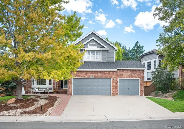 Photo 1 of Single family home for sale at 10182 Knoll Cir, Highlands Ranch, CO 80130 | MLS# 8675793 | Listing updated on 2026-10-09