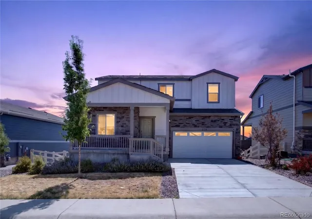 Photo 2 of Single family home for sale at 2174 Villageview Ln, Castle Rock, CO 80104 | MLS# 6736707 | Listing updated on 2026-09-15