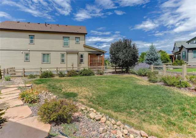Photo 4 of Single family home for sale at 9828 Eagle River St, Littleton, CO 80125 | MLS# 1622957 | Listing updated on 2026-10-30