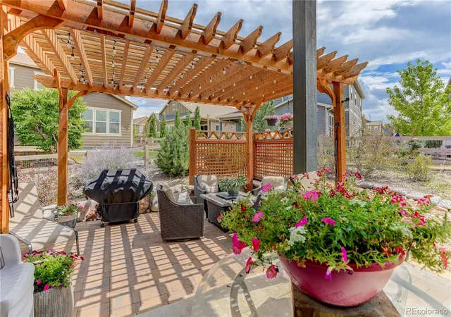 Photo 1 of Single family home for sale at 9828 Eagle River St, Littleton, CO 80125 | MLS# 1622957 | Listing updated on 2026-10-30