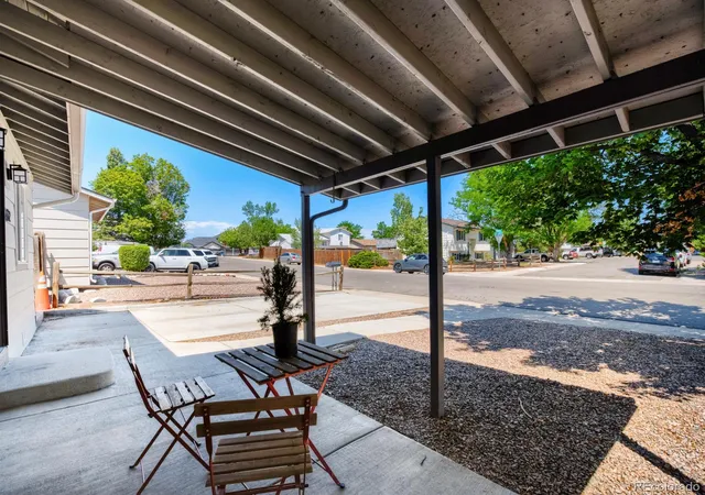 Photo 3 of Single family home for sale at 15562 E Bails Dr, Aurora, CO 80017 | MLS# 5766040 | Listing updated on 2026-09-22
