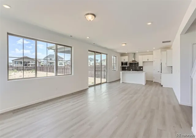 Photo 3 of Single family home for sale at 170 S Vandriver Way, Aurora, CO 80018 | MLS# 2308656 | Listing updated on 2026-09-12