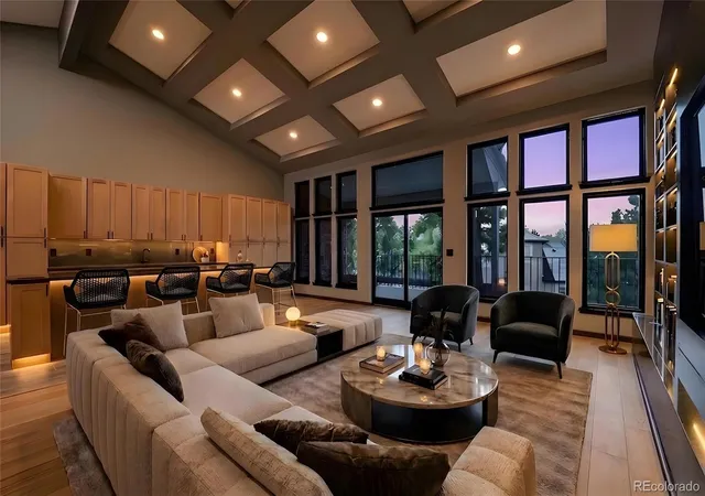 Photo 2 of Condo for sale at 27 Beacon Hl Ln, Greenwood Village, CO 80111 | MLS# 3257089 | Listing updated on 2026-10-08