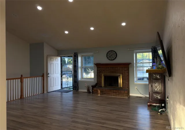 Photo 4 of Single family home for sale at 5695 S Routt St, Littleton, CO 80127 | MLS# 3529673 | Listing updated on 2026-10-03